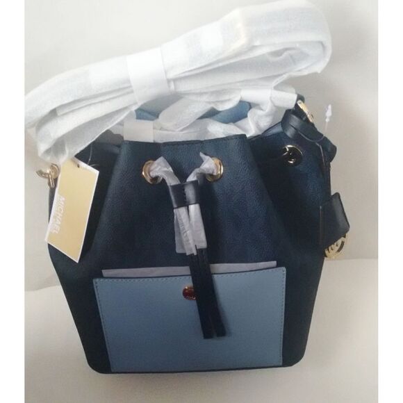 New! MICHAEL KORS MK Logo Greenwich Bucket Bag Crossbody Handbag Blue - Picture 4 of 5